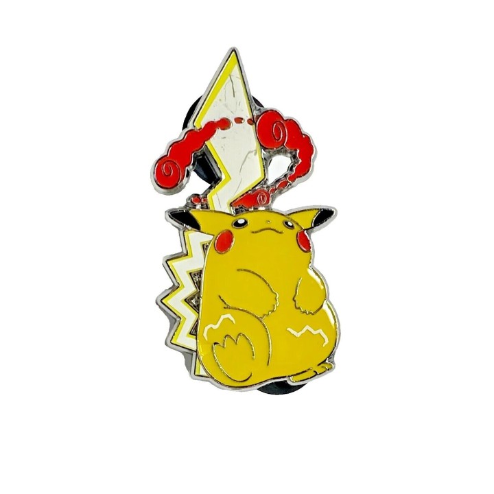 Pokémon TCG: Crown Zenith - Pikachu VMAX Box PIN LIMITED