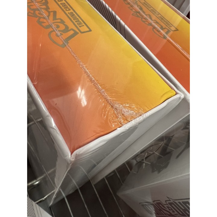 OUTLET Pokémon TCG: Ultra Premium Collection Charizard